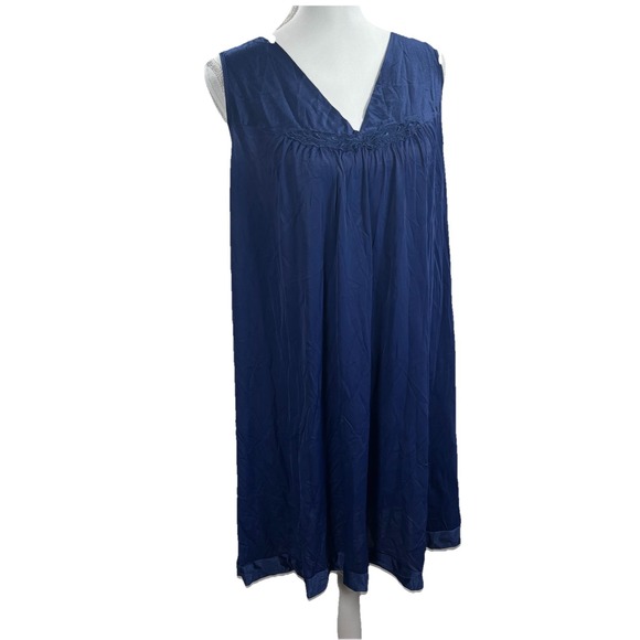 VTG Vanity Fair Soft Moments Satin Nightgowns Nightie LOT OF 3 Sz Medium & Large - Picture 3 of 14